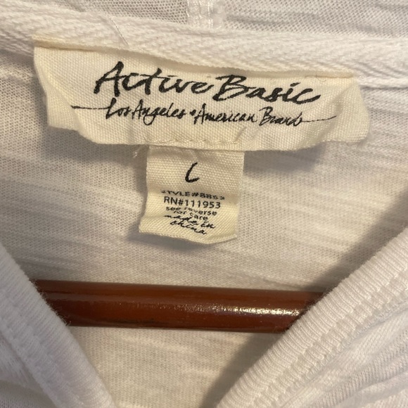 Active Basic Los Angeles & American Brand Zip Up Hoodie. Like New! - Picture 6 of 8